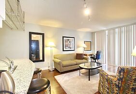 Pelicanstay at Yonge & Sheppard North York