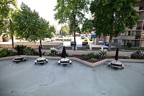 Pelicanstay in Burnaby