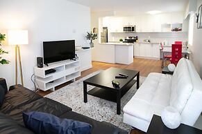 Pelicanstay in Burnaby