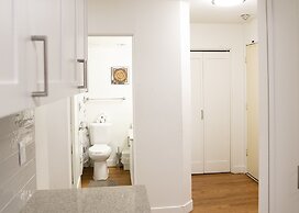 Pelicanstay in Burnaby