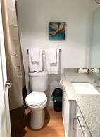 Pelicanstay in Burnaby Lake