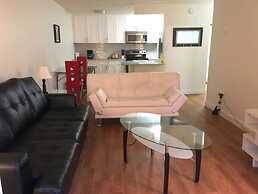 Pelicanstay in Burnaby Lake