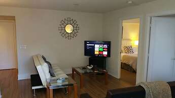 Pelicanstay in Downtown Toronto