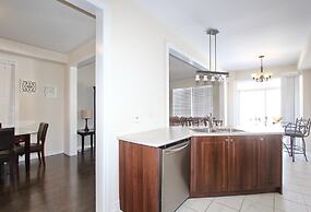 Executive Suite at Brampton House