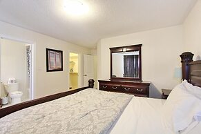 Executive Suite at Brampton House