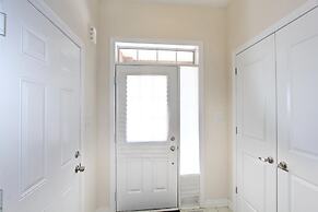 Executive Suite at Brampton House