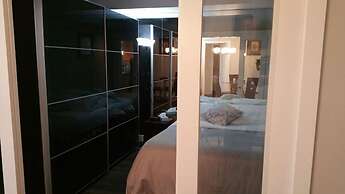 Pelicanstay at Blue Jays Way