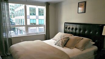 Pelicanstay at Blue Jays Way