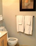 Pelicanstay at Blue Jays Way