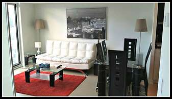 Pelicanstay in Toronto Entertainment District