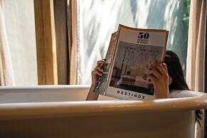 Casa Chichipicas Hotel Boutique