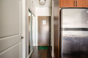 Beautiful Condos In the Heart of Downtown by GLOBALSTAY