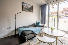 Beautiful Condos In the Heart of Downtown by GLOBALSTAY