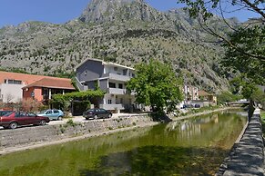 J&P Apartments Kotor