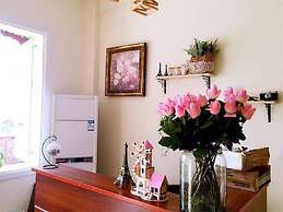 Yinjiangnan Xishui Zhijian Themed Inn