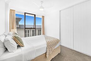 Albatross North Apartments