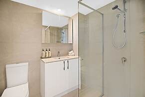 Albatross North Apartments