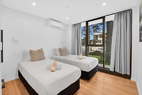 Albatross North Apartments