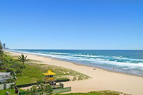 Albatross North Apartments