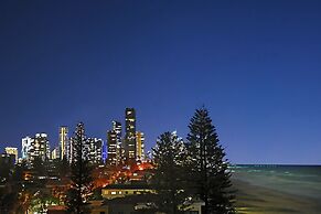 Albatross North Apartments