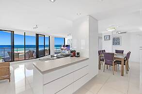 Albatross North Apartments