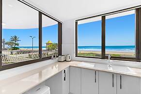 Albatross North Apartments