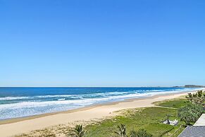 Albatross North Apartments