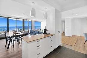 Albatross North Apartments