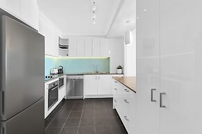 Albatross North Apartments