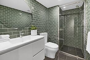 Albatross North Apartments