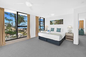 Albatross North Apartments