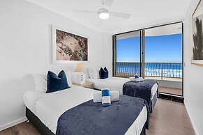 Albatross North Apartments