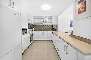 Albatross North Apartments