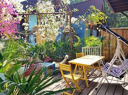 Bleu Verde i am colors