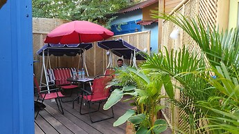 Bleu Verde i am colors