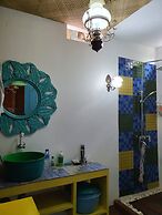 Bleu Verde i am colors