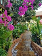 Bleu Verde i am colors