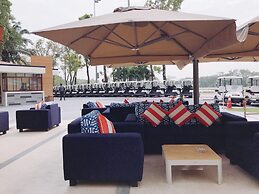 Eastin Thana City Golf Resort Bangkok