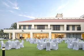 Eastin Thana City Golf Resort Bangkok