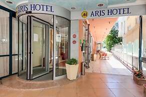 Hotel Aris