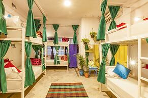 goSTOPS Jaipur - Hostel