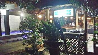 V House