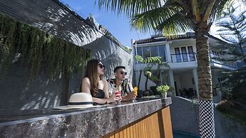 Aleyra Hotel and Villa Garut