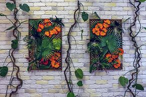 My Favorite Garden Hotel