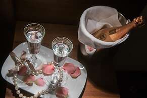 My Favorite Garden Hotel