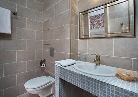 My Favorite Garden Hotel