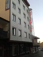 Dinc Hotel