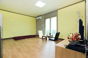 Sea The Biyang Pension