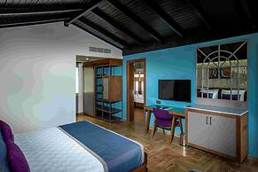 Risus Beach Resort Hotel