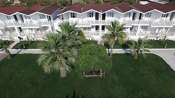 Risus Beach Resort Hotel